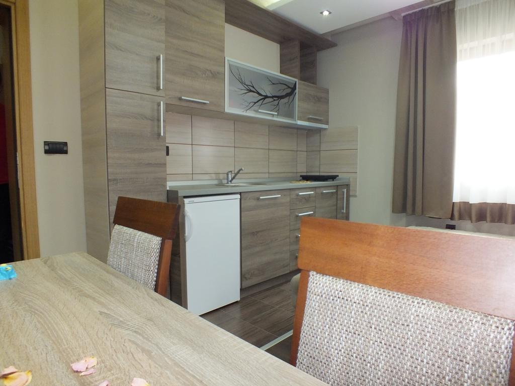 Apartments Zivkovic, Milmari D โคเปานิก ภายนอก รูปภาพ