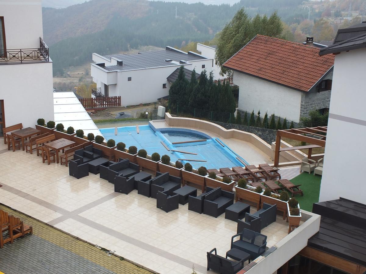 Apartments Zivkovic, Milmari D โคเปานิก ภายนอก รูปภาพ